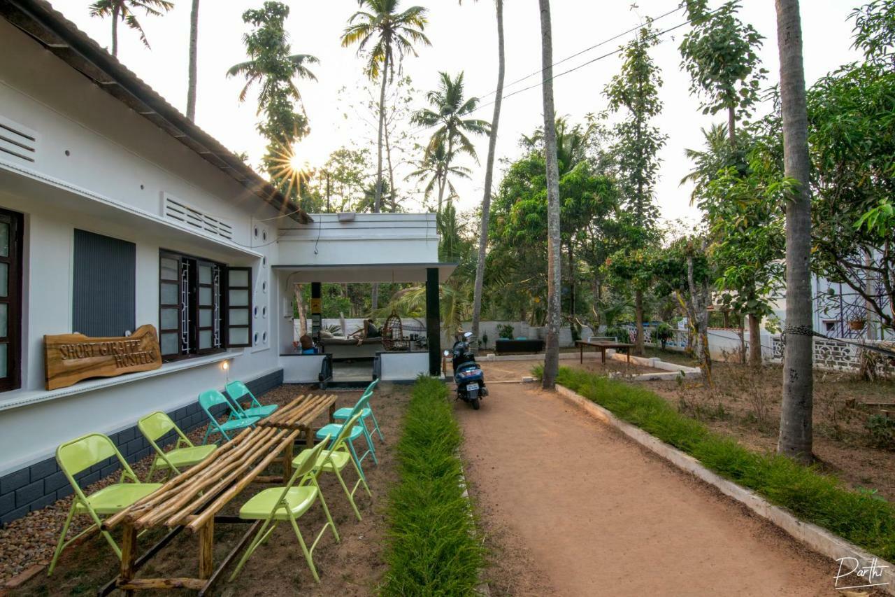 Piggy Hostel Varkala Extérieur photo